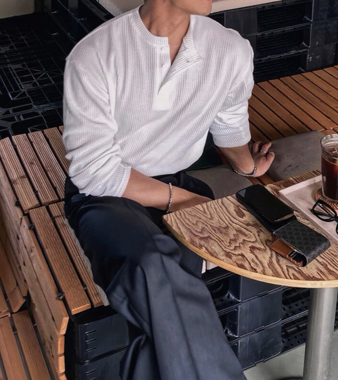 MONTARI HENLEY KNIT SWEATER