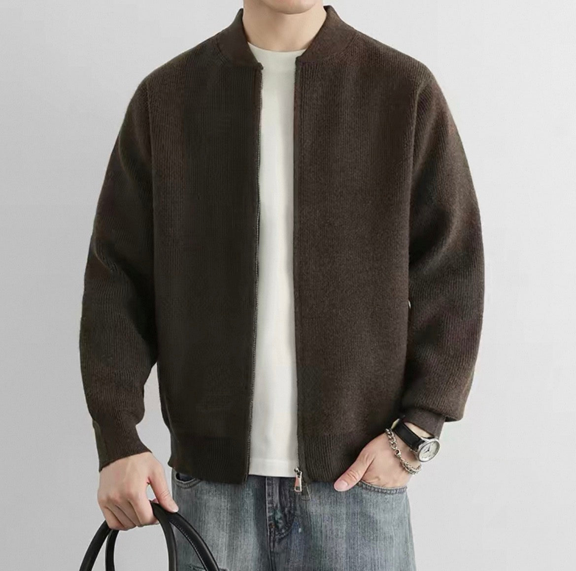 MONTARI ÉLAN STRICKJACKE