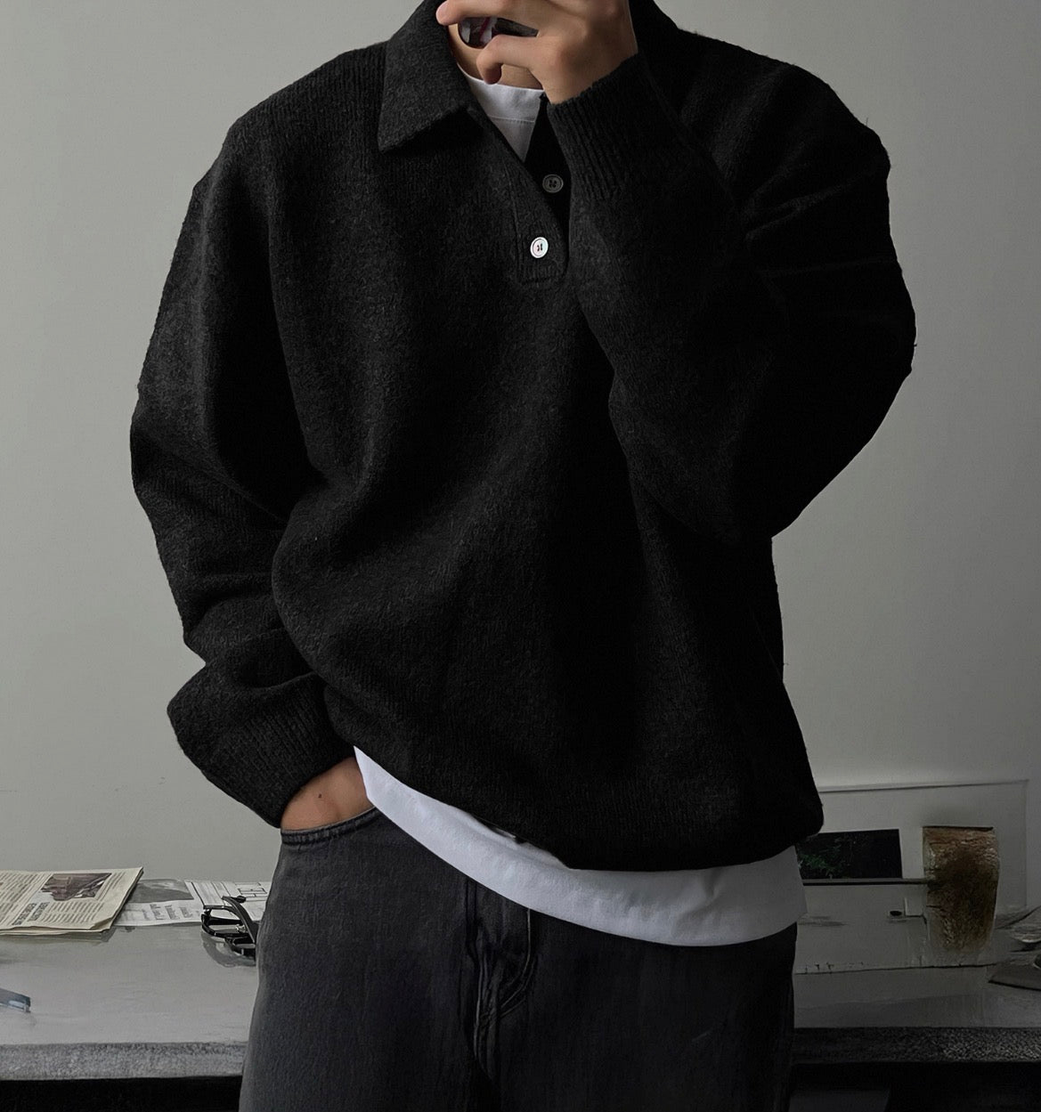 MONTARI TEXTURED KNIT POLO SWEATER