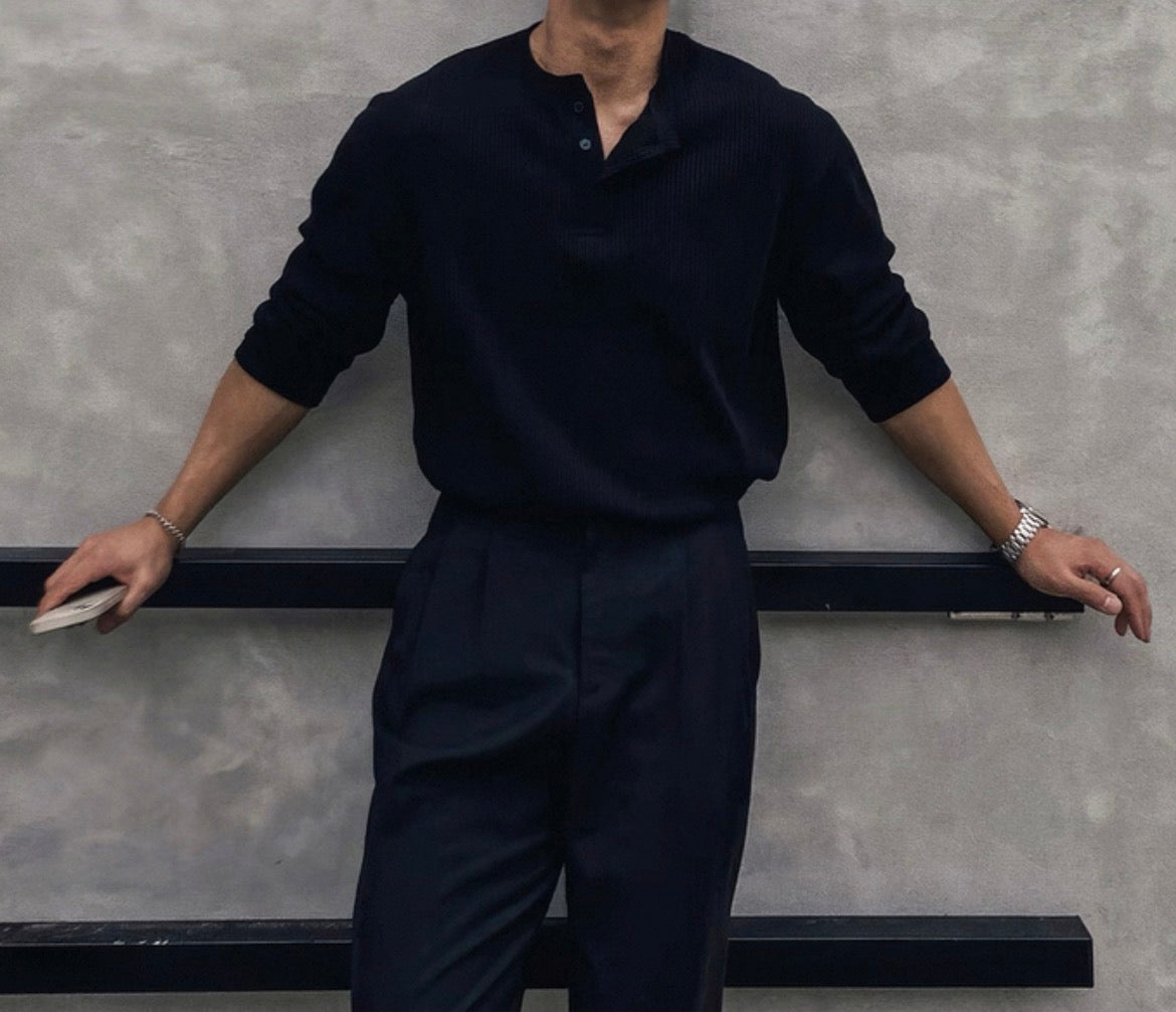 MONTARI HENLEY KNIT SWEATER
