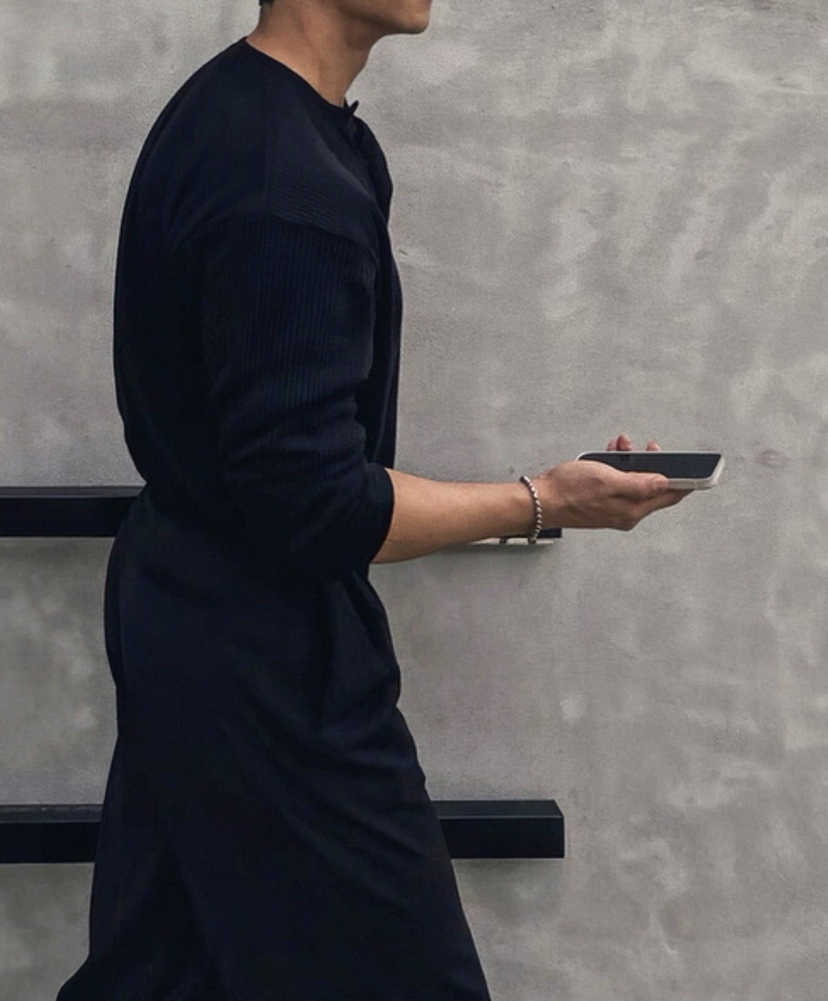 MONTARI HENLEY KNIT SWEATER
