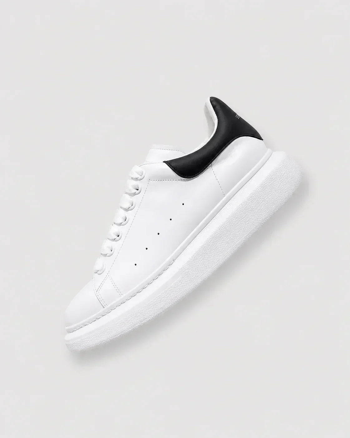 MONTARI QUEEN SNEAKER