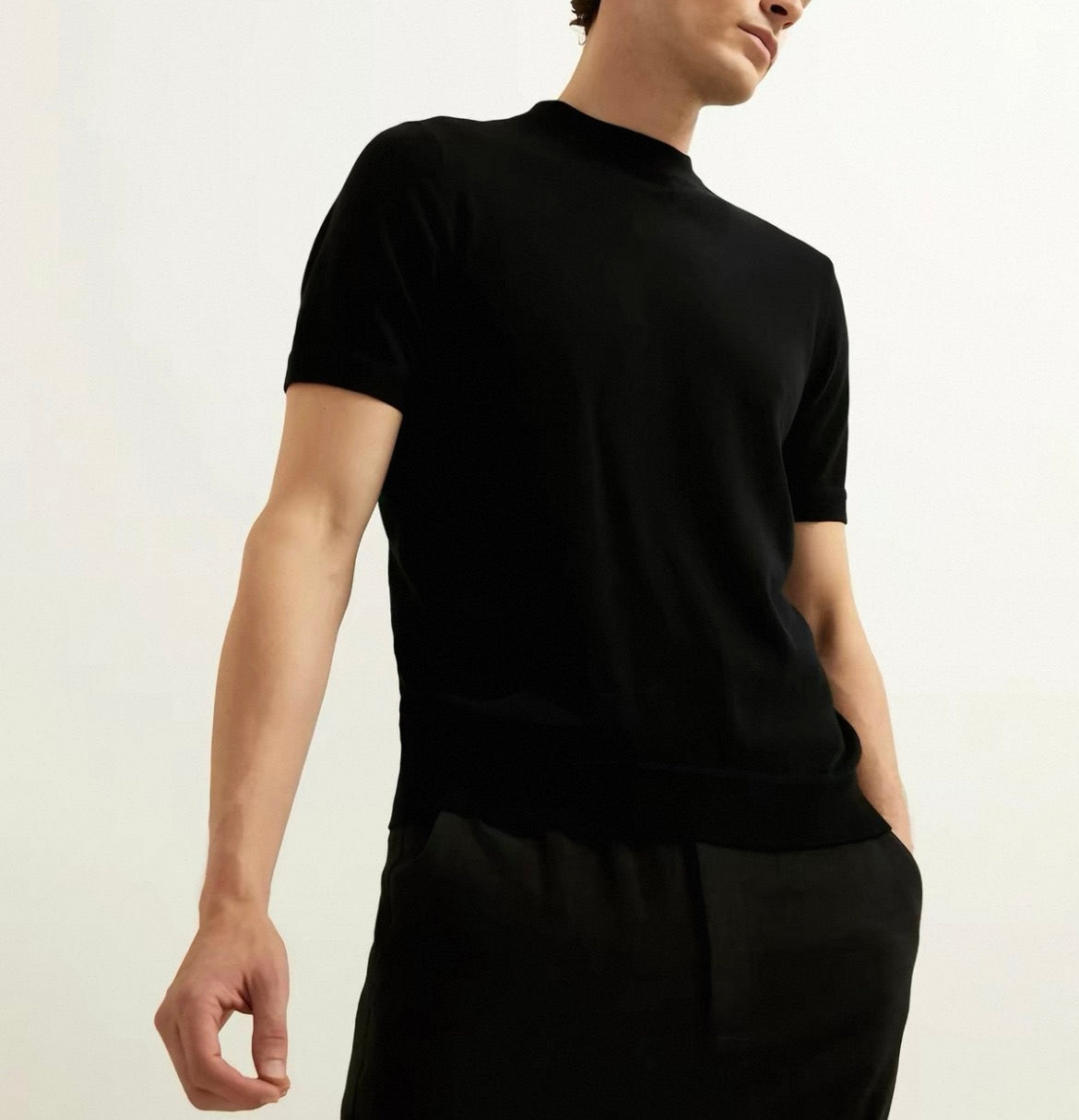 MONTARI ESSENTIAL TEE