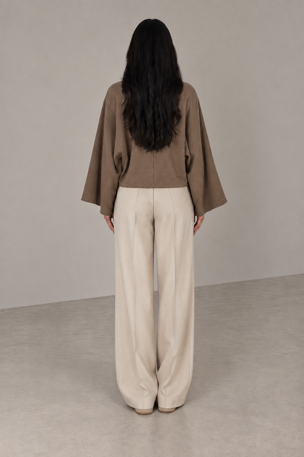 MONTARI OVERSIZED LONG SLEEVE TOP